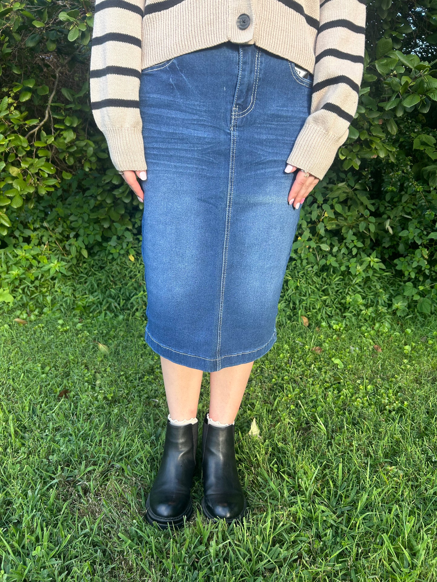 Medium Indigo Wash Denim Skirt